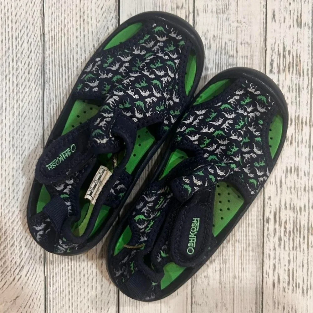 Oshgosh size 8 Dinosaur water shoes‎ toddler swim summer